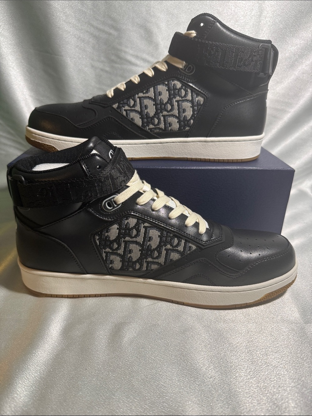 Dior B27 High-Top Sneaker in Black and Beige Colorway. “Rare”🔥New! Size: 12 - Picture 4 of 16